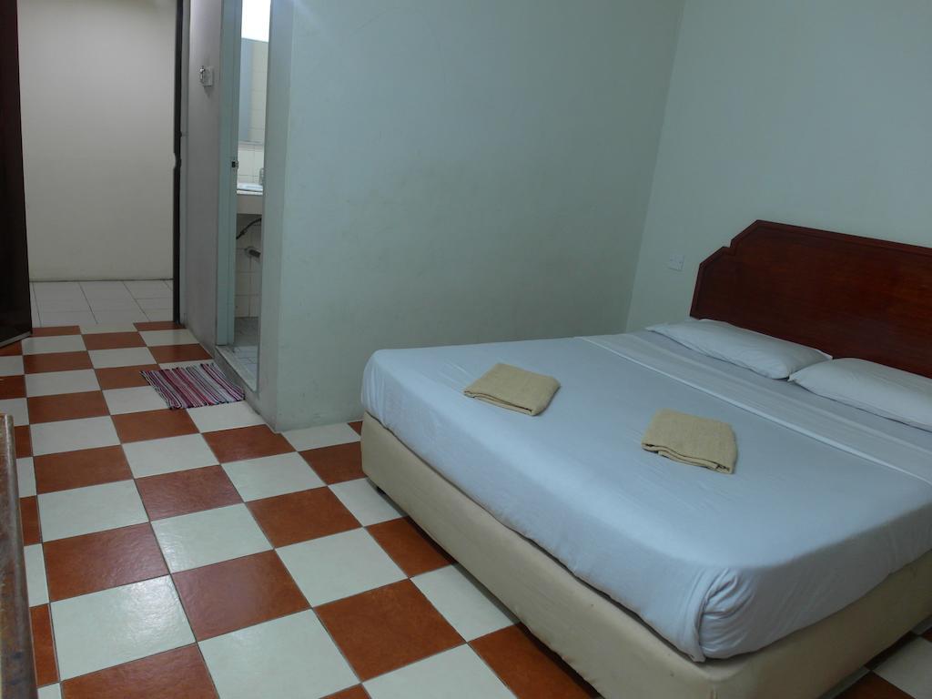 Silverwood Inn Miri Pokoj fotografie